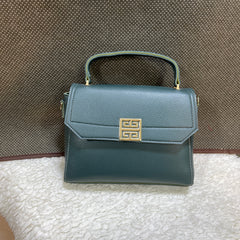MAGNET LOCK HANDBAG