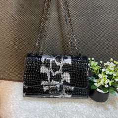 CHANEL PREMIUM CROSS BODY BAG