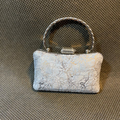FANCY CLUTCH
