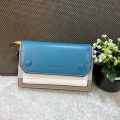 PREMIUM CROSS BODY BAG