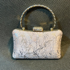 FANCY CLUTCH