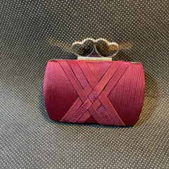 FANCY CLUTCH