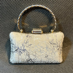 FANCY CLUTCH