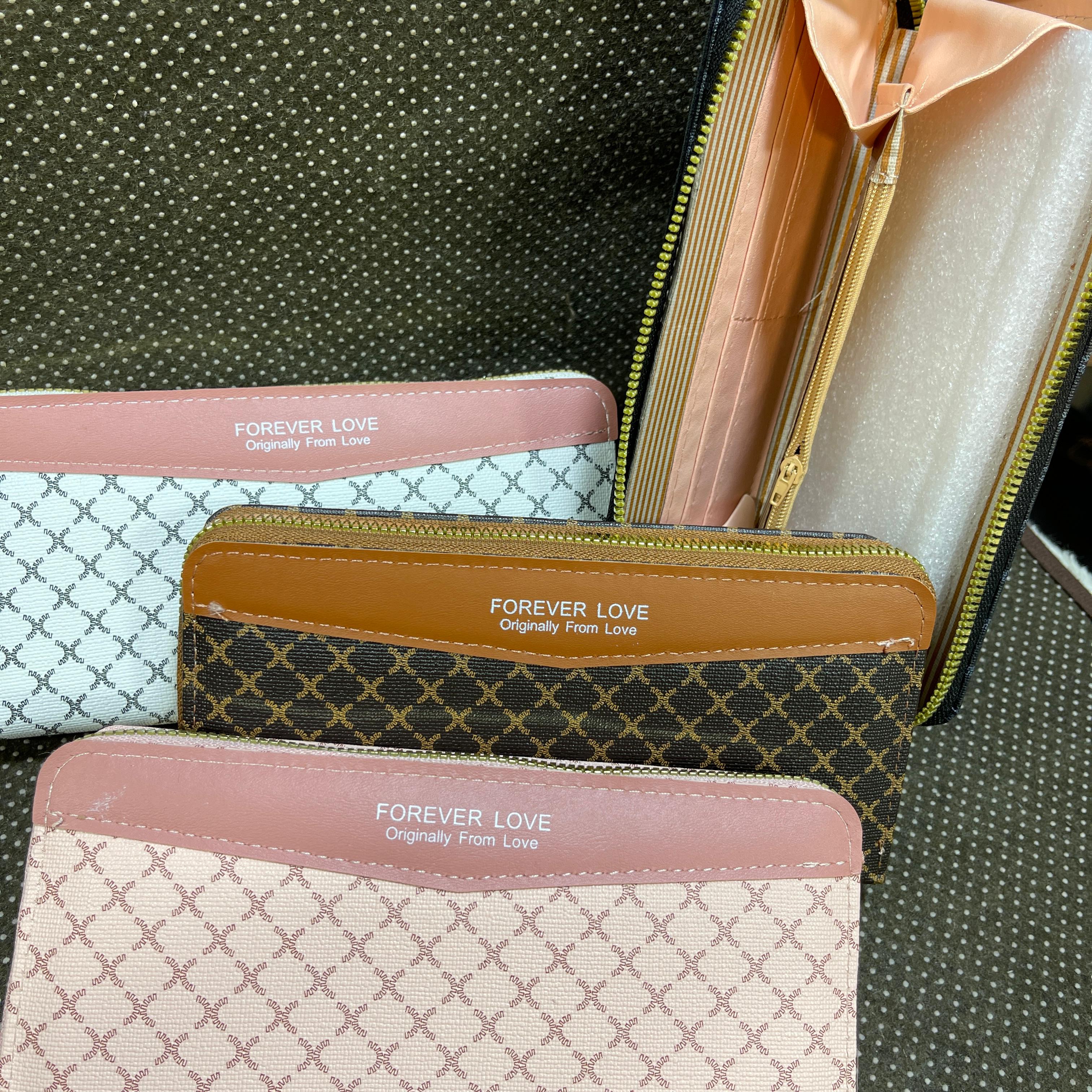 PREMIUM WALLET