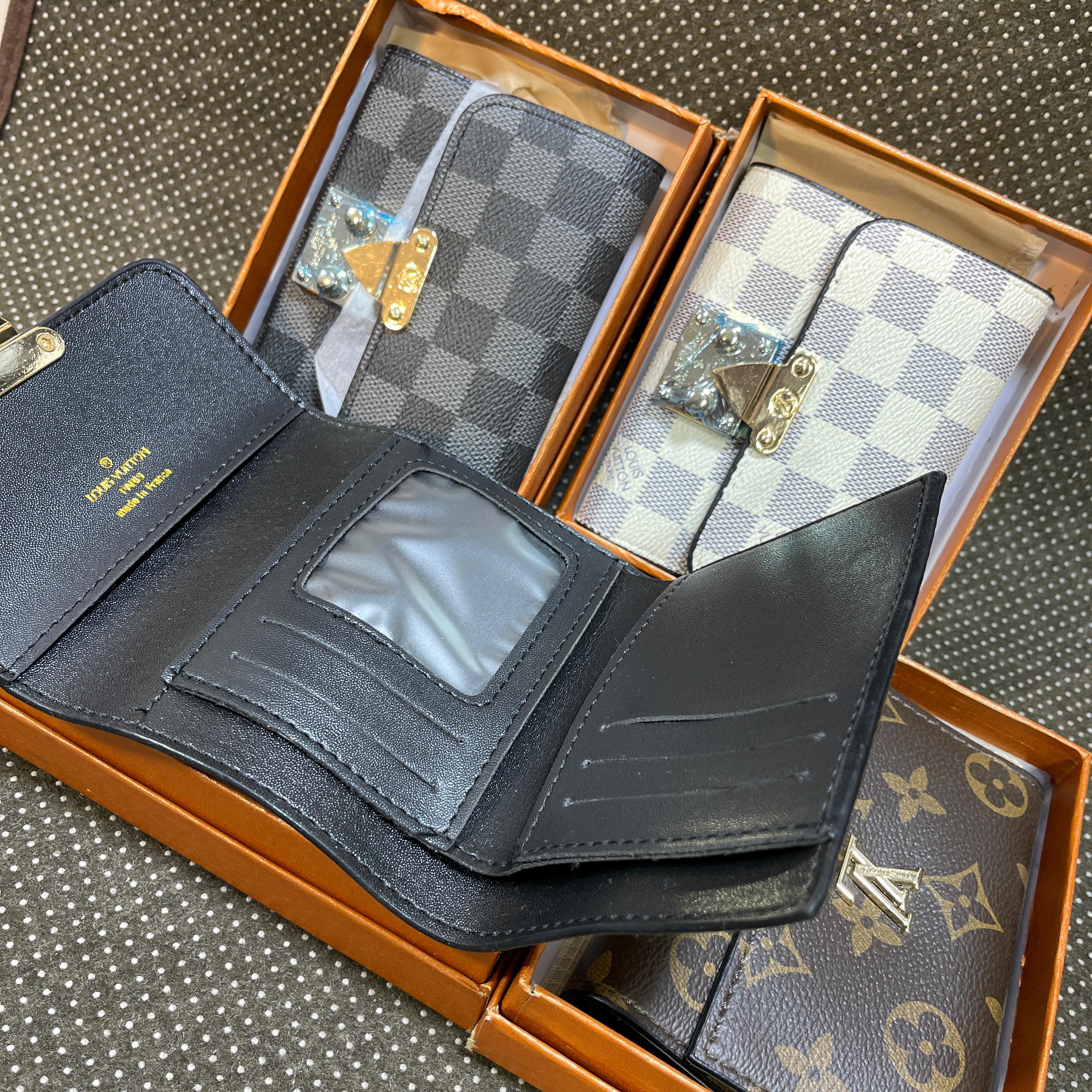 PREMIUM WALLET