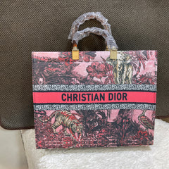 PRINTED HANDBAGS