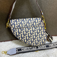 TRENDING CROSS BAGS