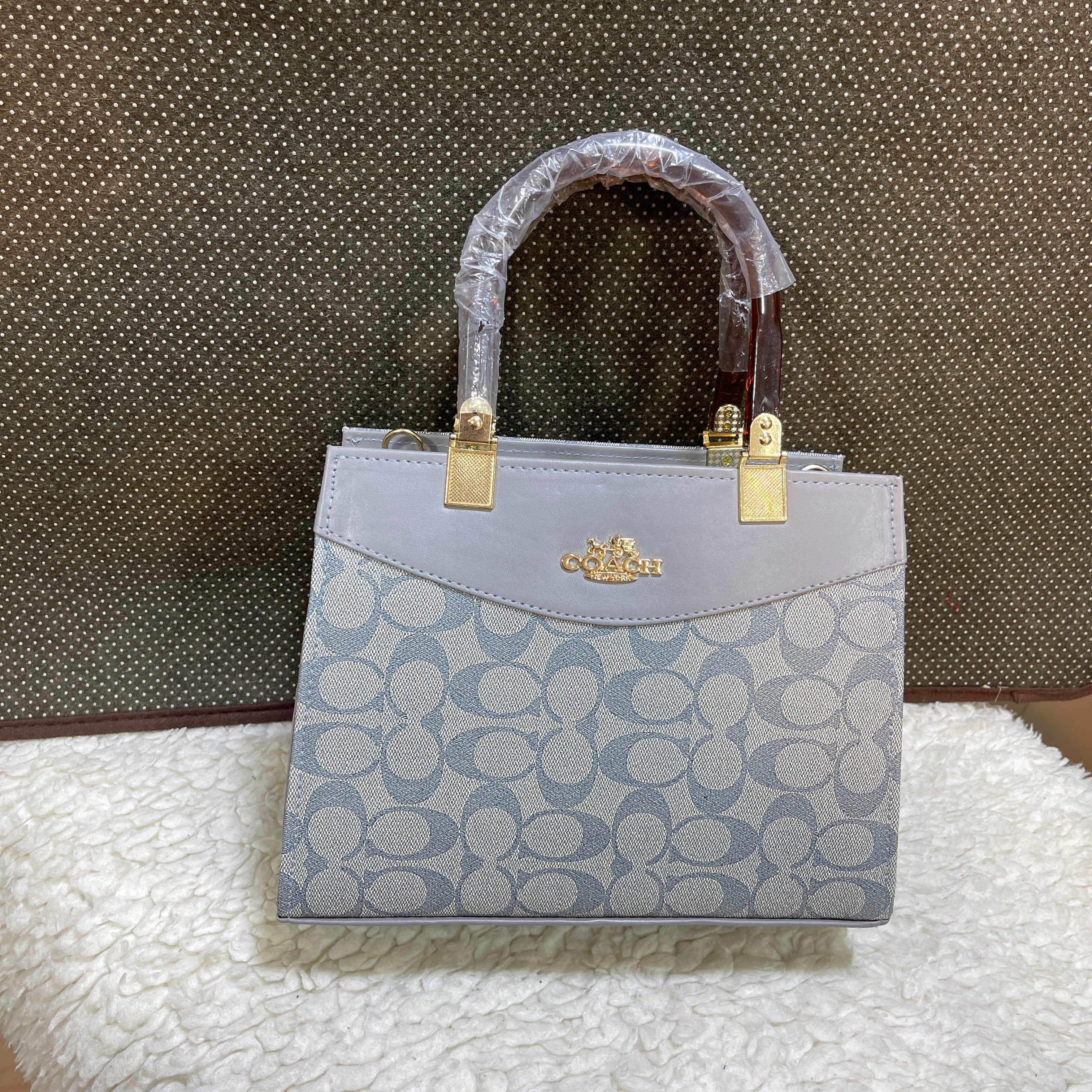 COACH HANDLE HANDBAGS