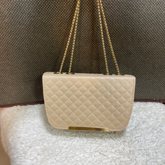 CHAIN CROSS BODY
