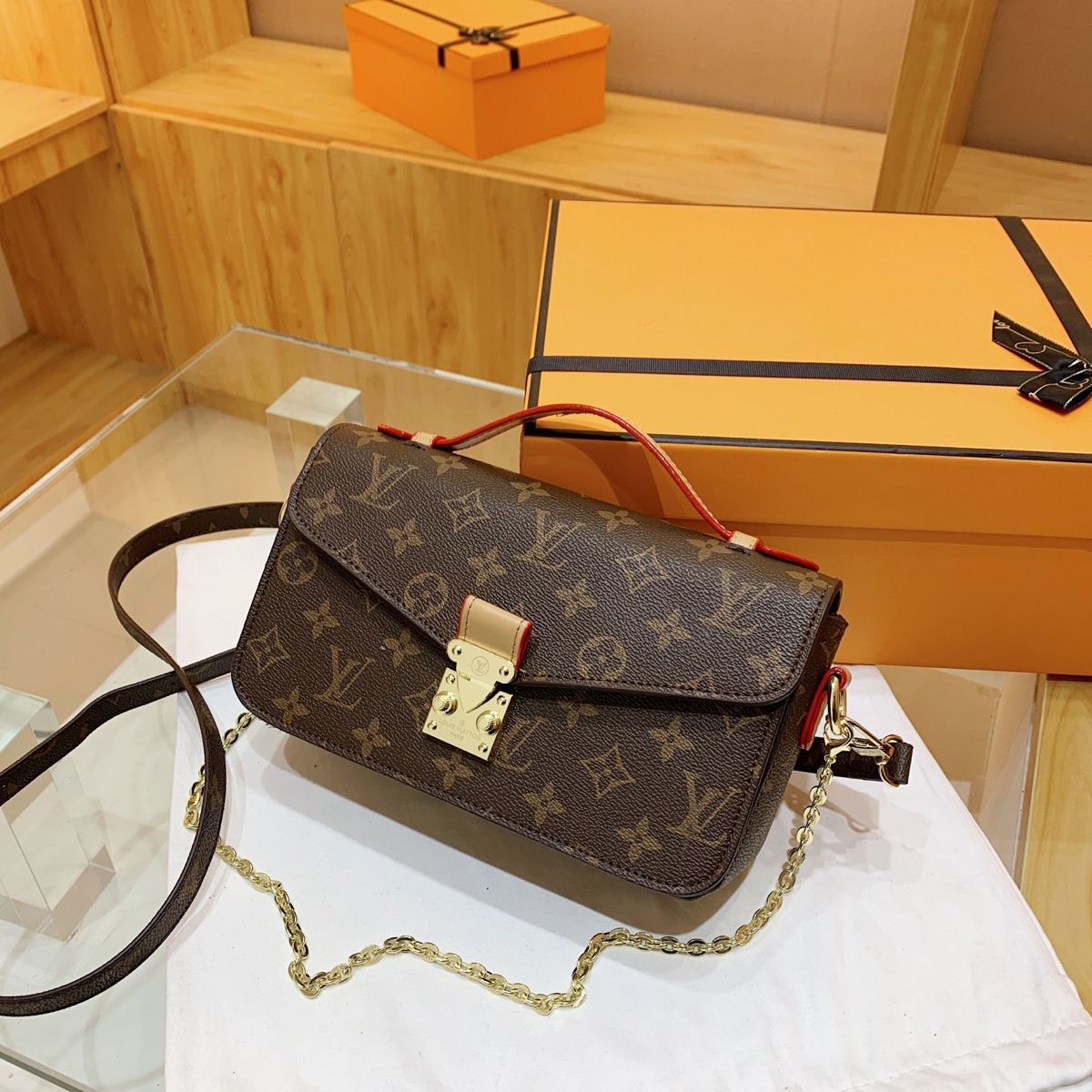 LV MASTER COPY CROSS BAG