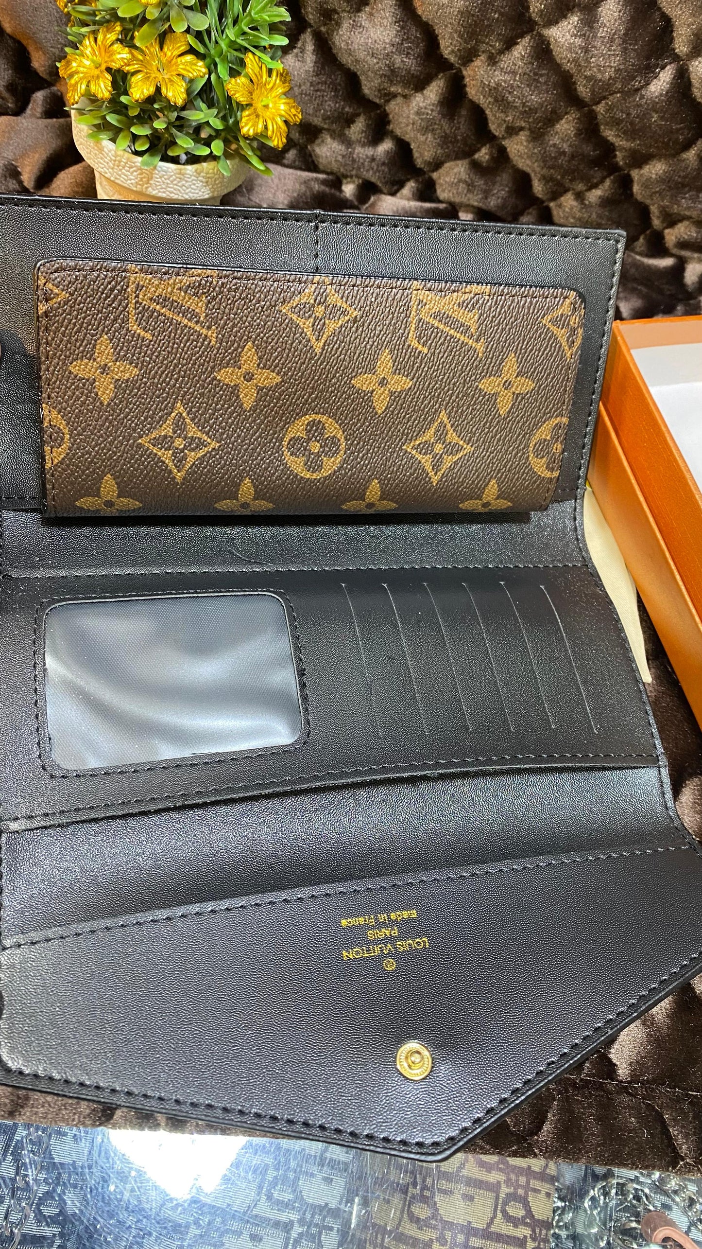 LV MASTER COPY WALLET