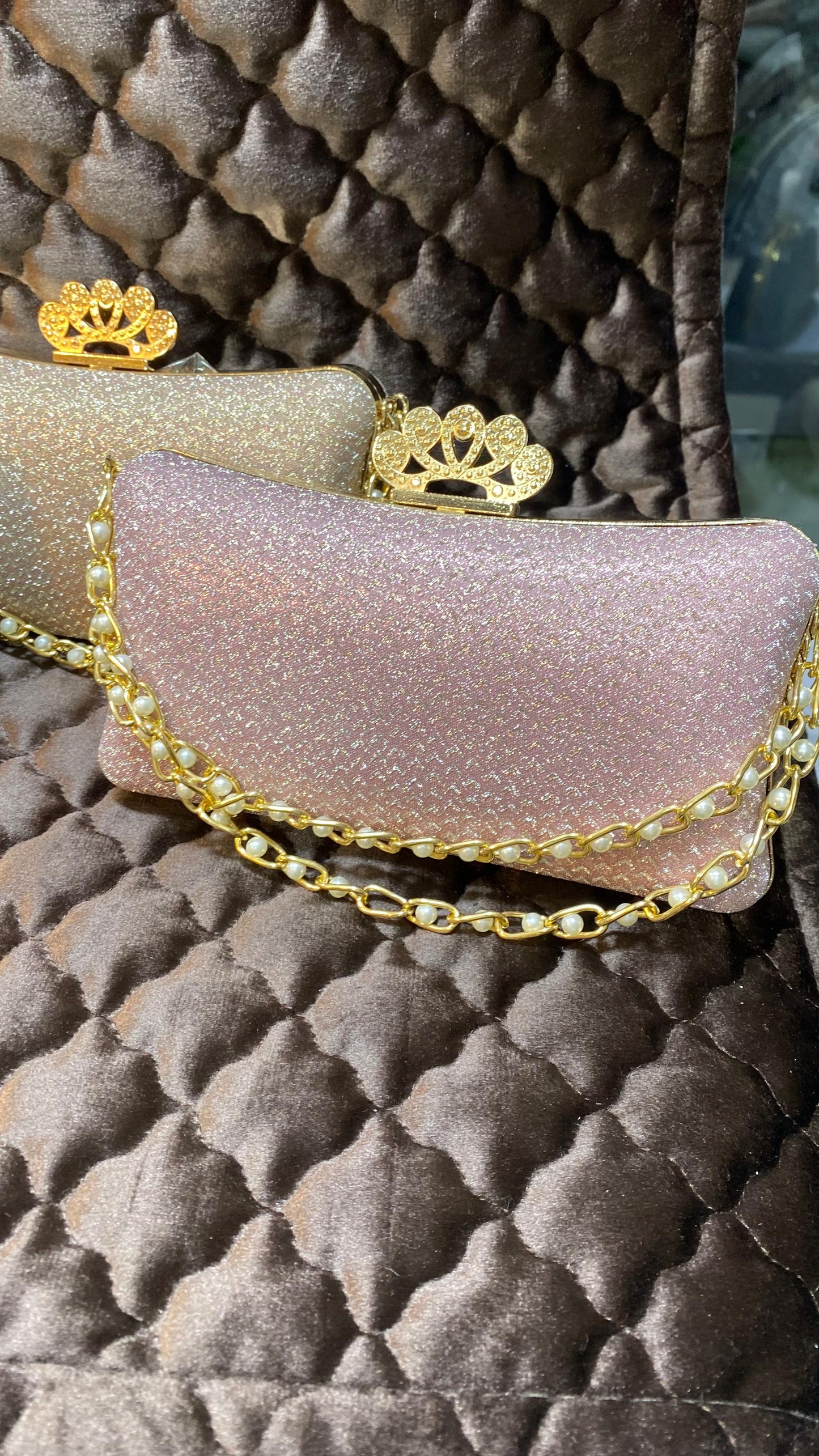 FANCY CLUTCH