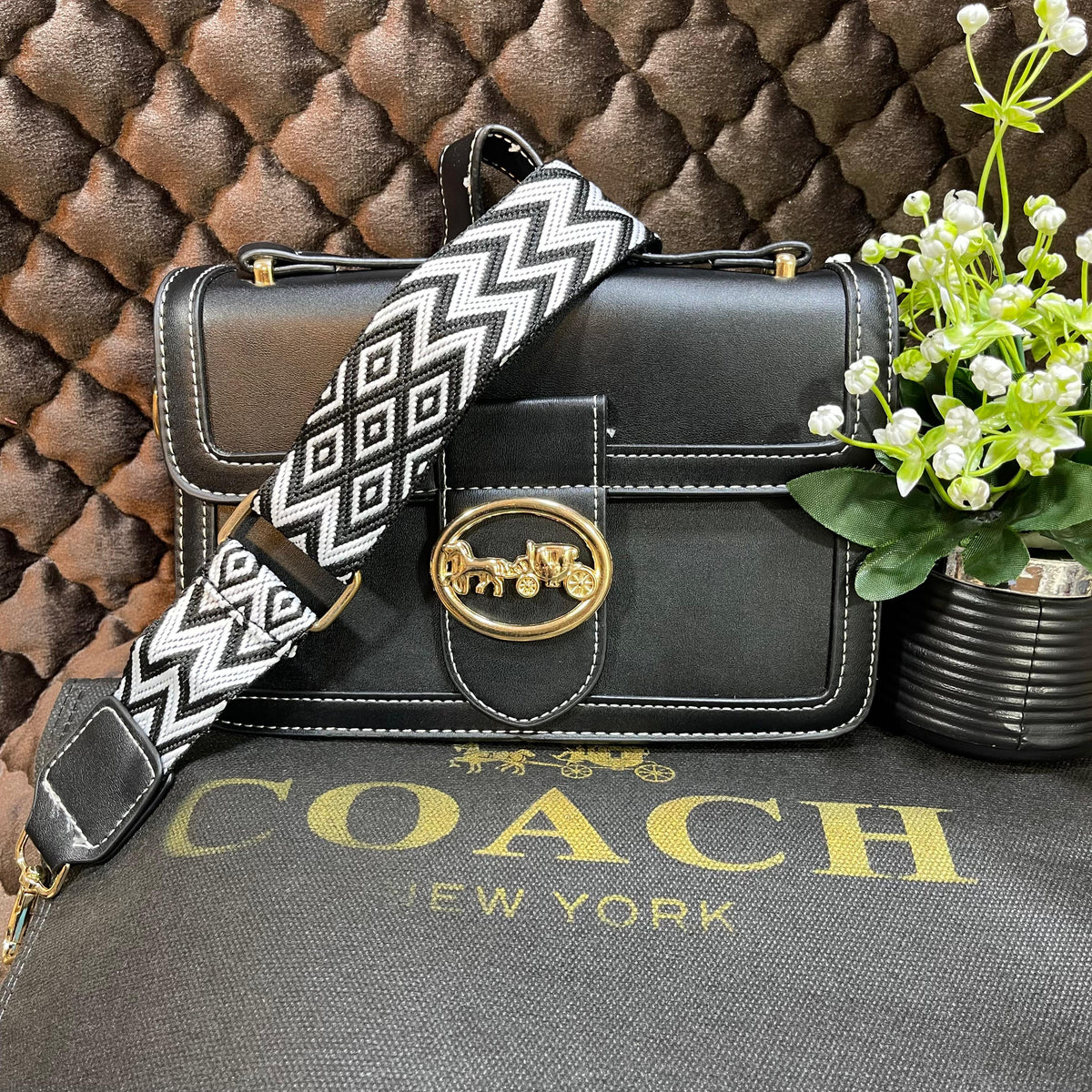 COACH  IMPORTED CROSS BODY BAG