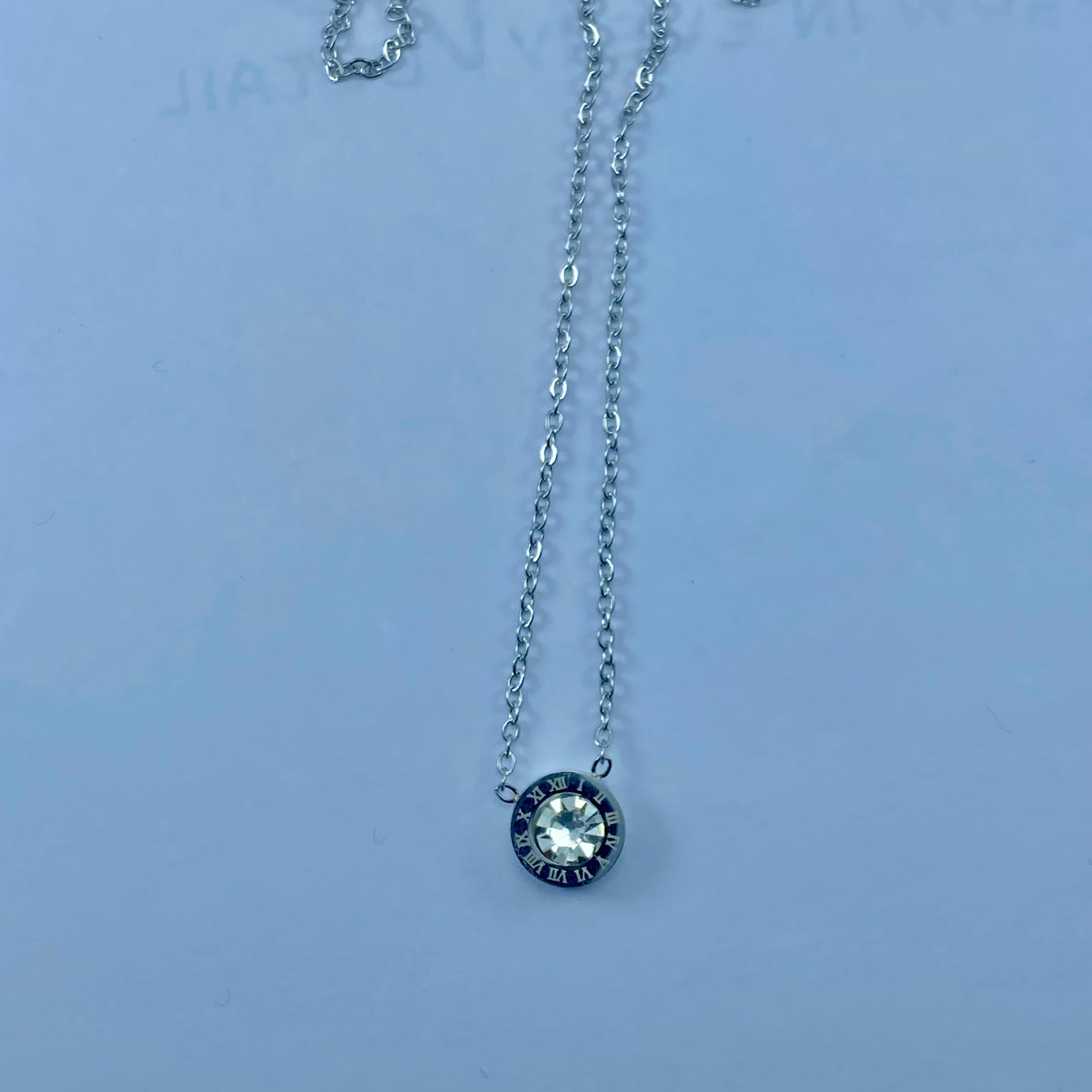 PREMIUM LOCKET CHAIN