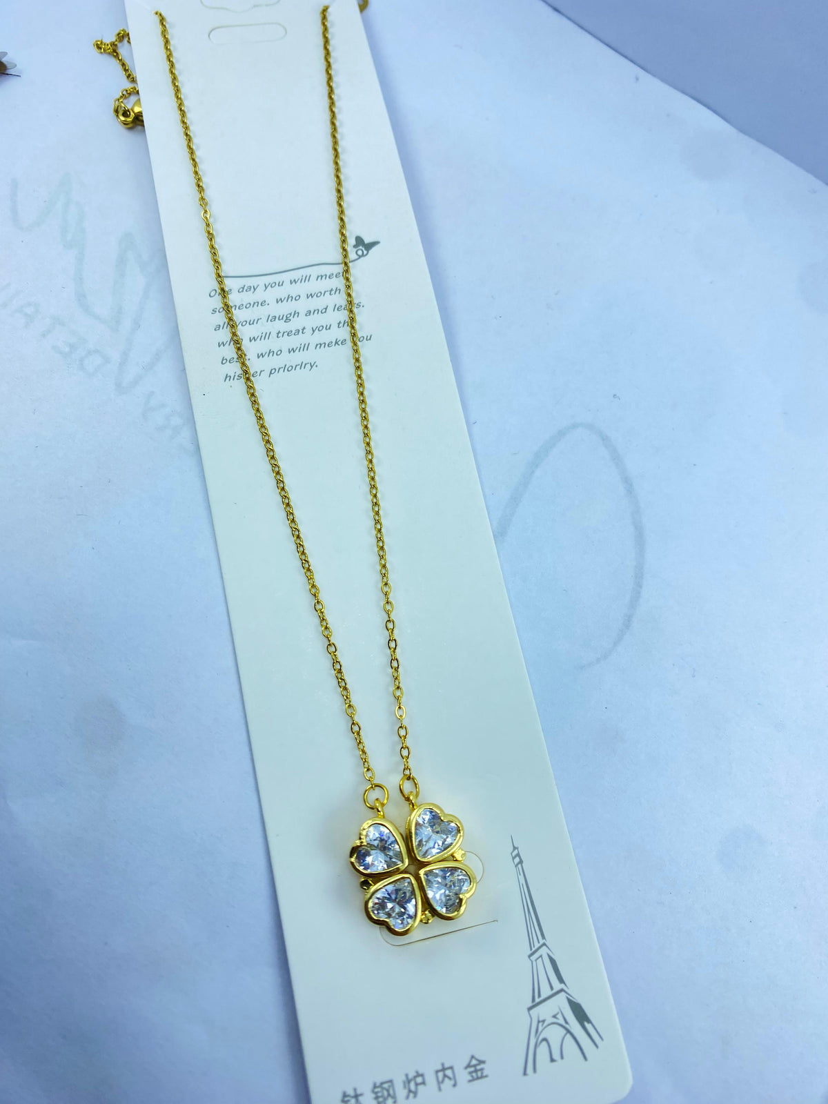 PREMIUM LOCKET