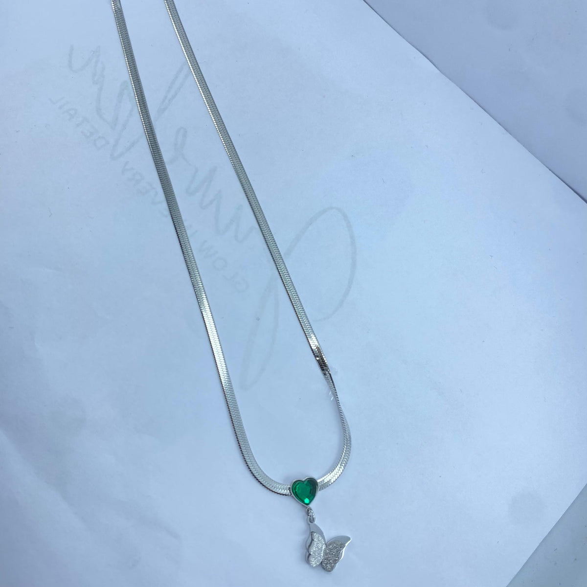 PREMIUM LOCKET