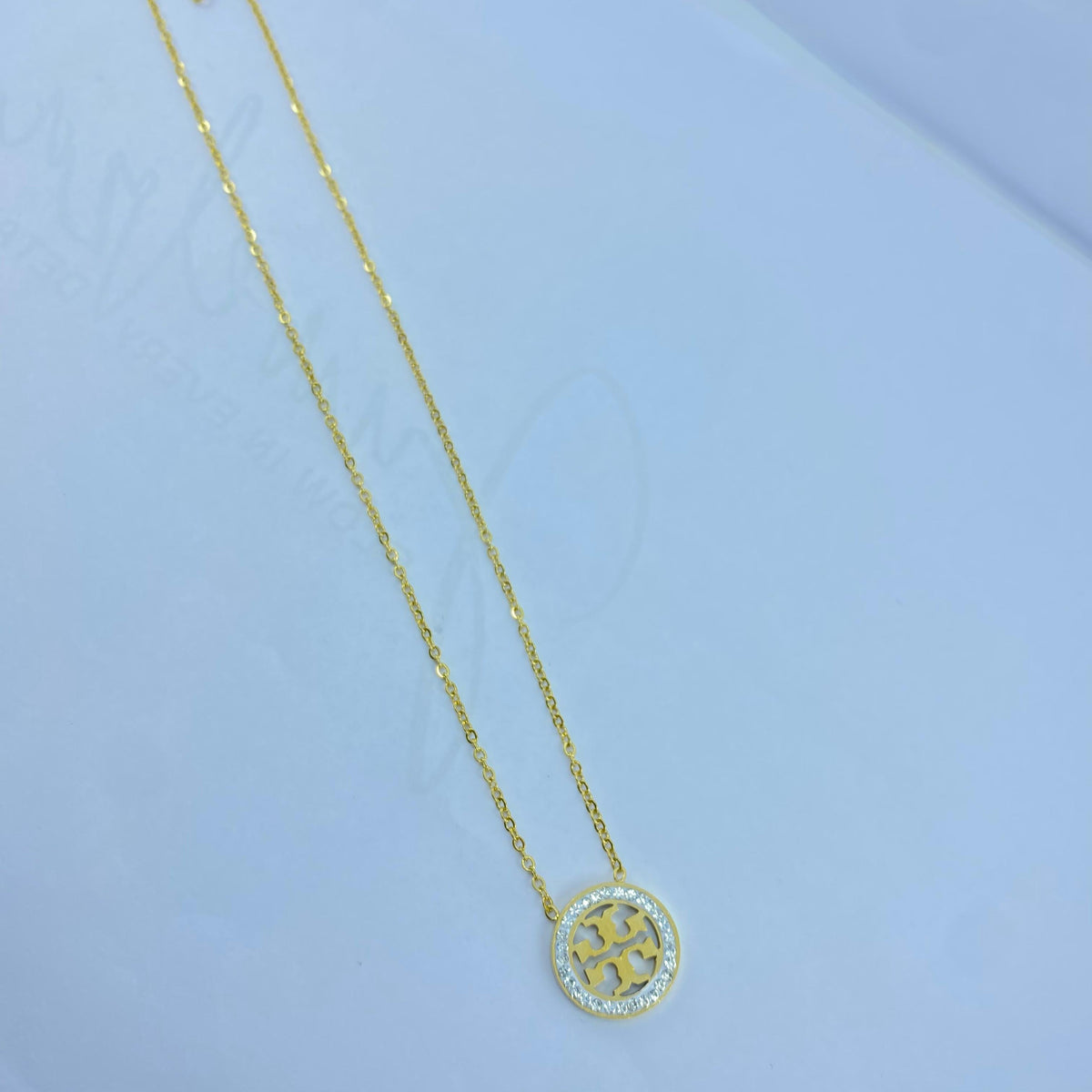 PREMIUM LOCKET