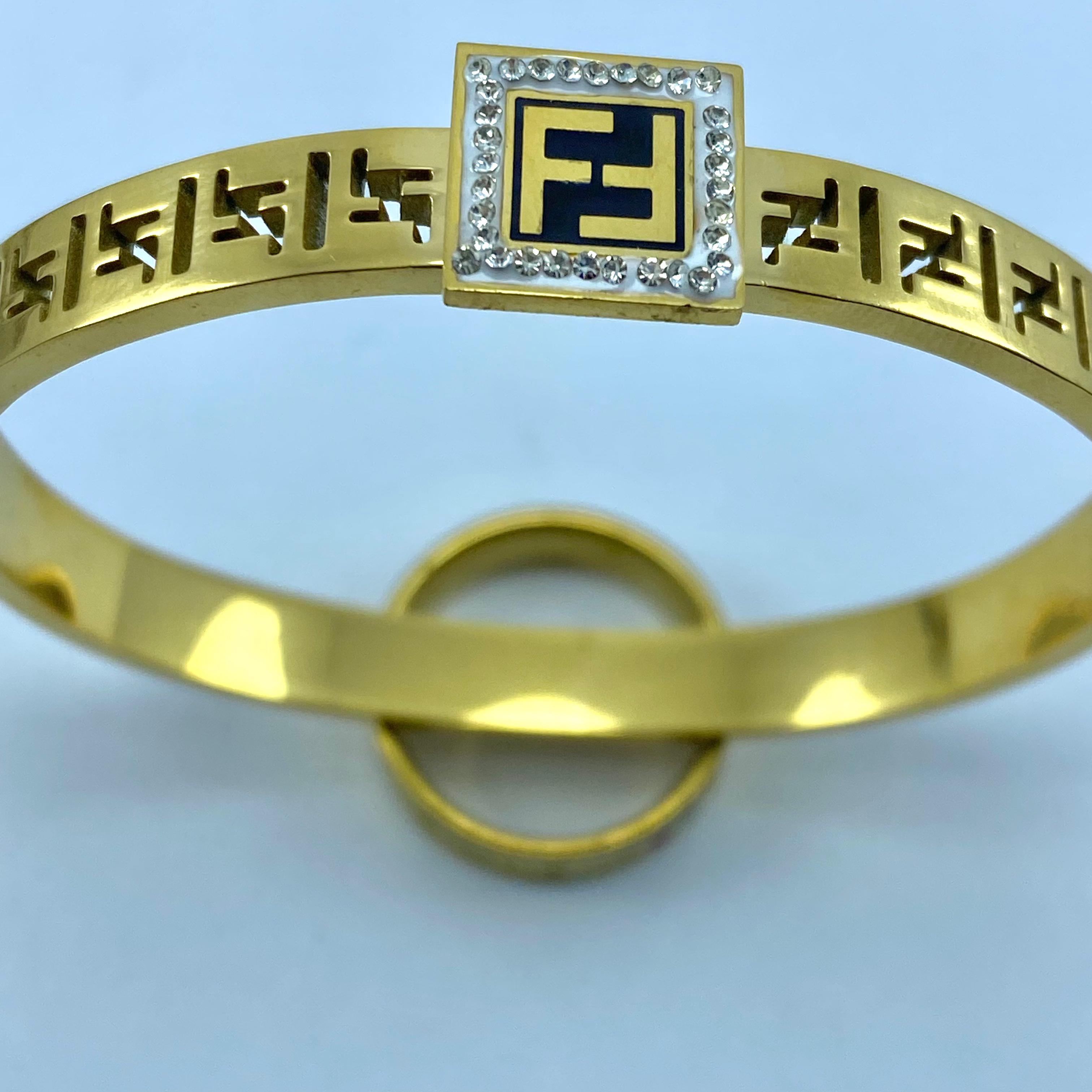PREMIUM HANDCUFF