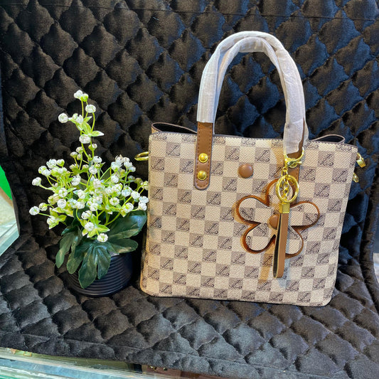 HIGH QUALITY LADIES HAND BAGS