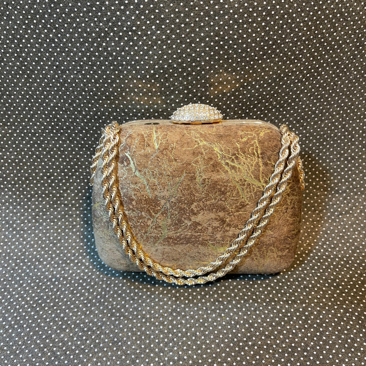 FANCY CLUTCH