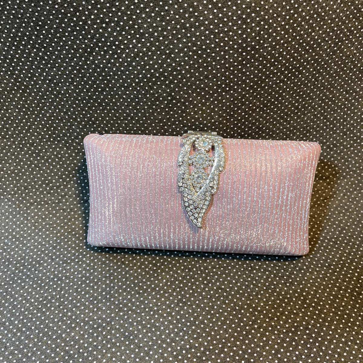 FANCY CLUTCH